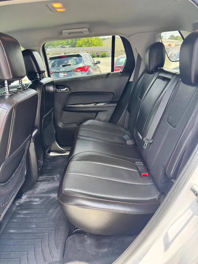 Used 2015 GMC Terrain SLT image 18