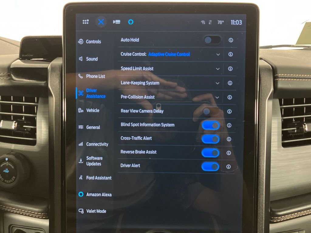 Certified 2023 Ford Expedition Platinum image 26