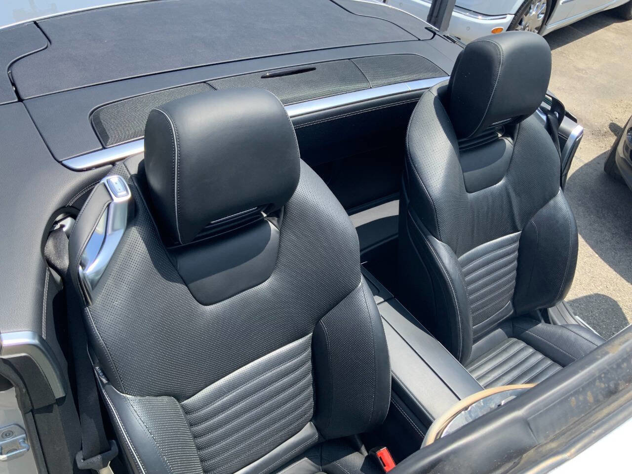 Used 2014 Mercedes-Benz SL 550 image 29