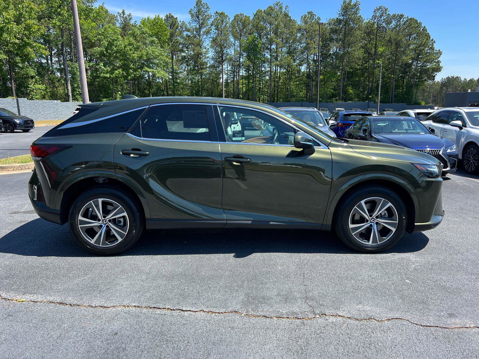 Used 2025 Lexus RX 350 FWD w/ Technology Package image 5