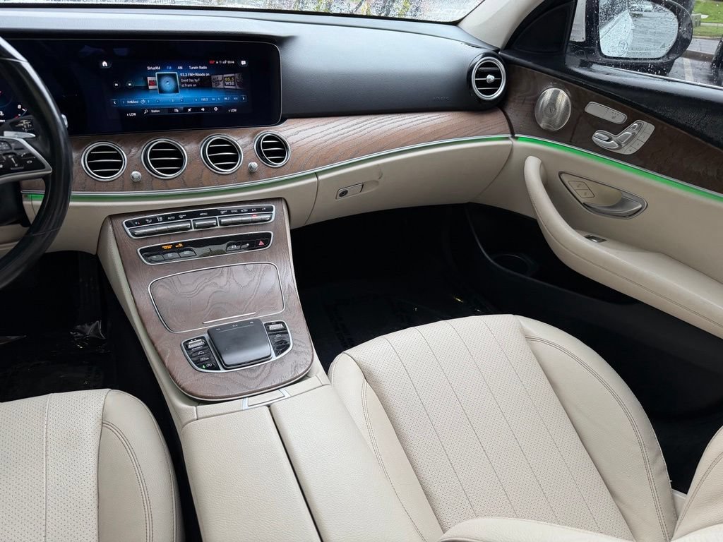 Used 2022 Mercedes-Benz E 350 4MATIC Sedan image 39