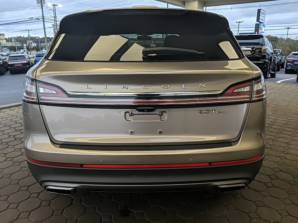 Used 2019 Lincoln Nautilus Reserve image 6