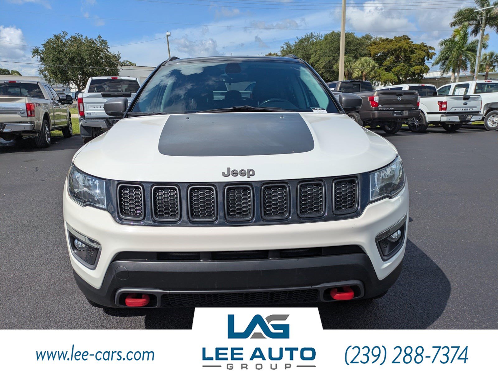 Used 2017 Jeep Compass Trailhawk w/ Leather Interior Group AWD/4WD image 7