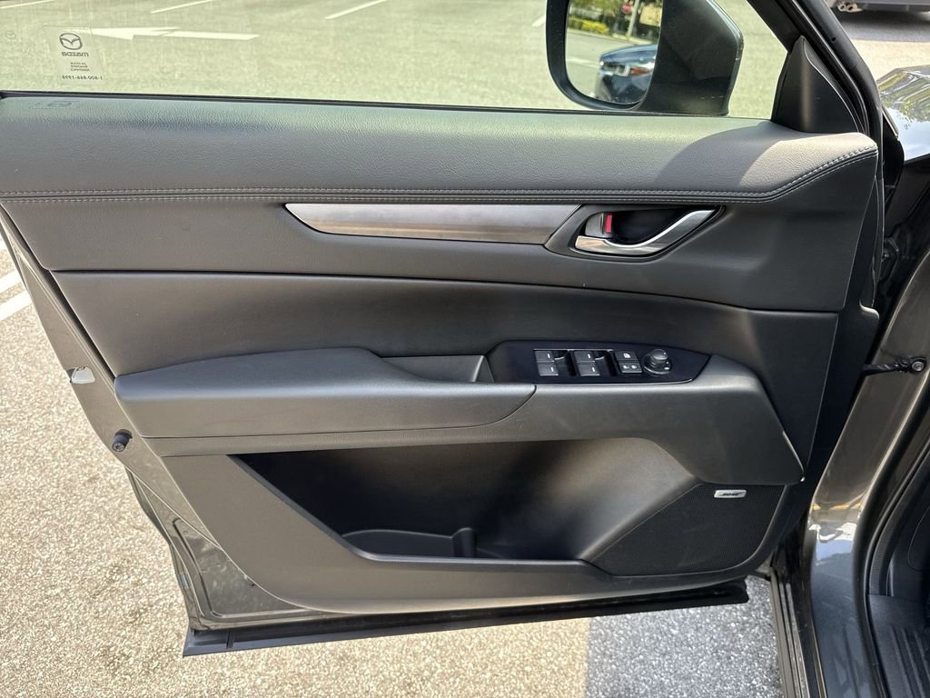 Used 2020 MAZDA CX-5 Touring image 40