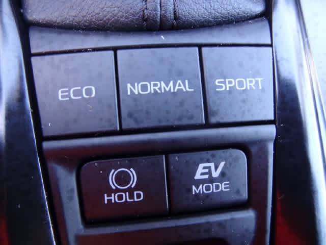Used 2026 Toyota Camry SE FWD image 11