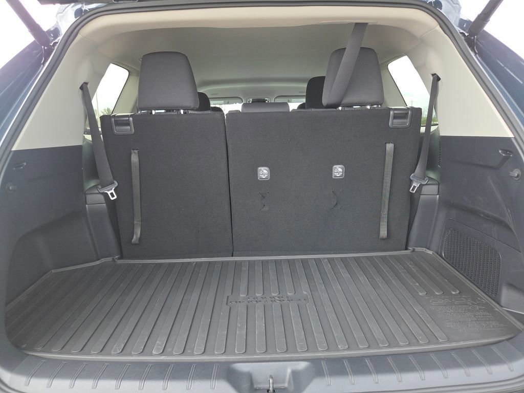 Used 2025 Toyota Grand Highlander FWD image 26