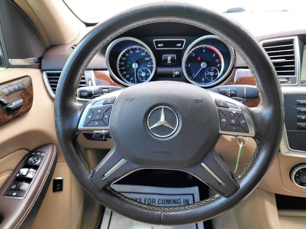 Used 2015 Mercedes-Benz ML 250 BlueTEC 4MATIC image 15