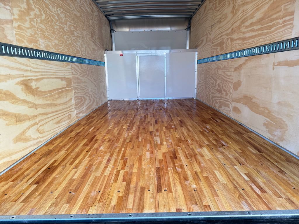 New 2026 Chevrolet Express 4500 w/ Power Convenience Package image 7