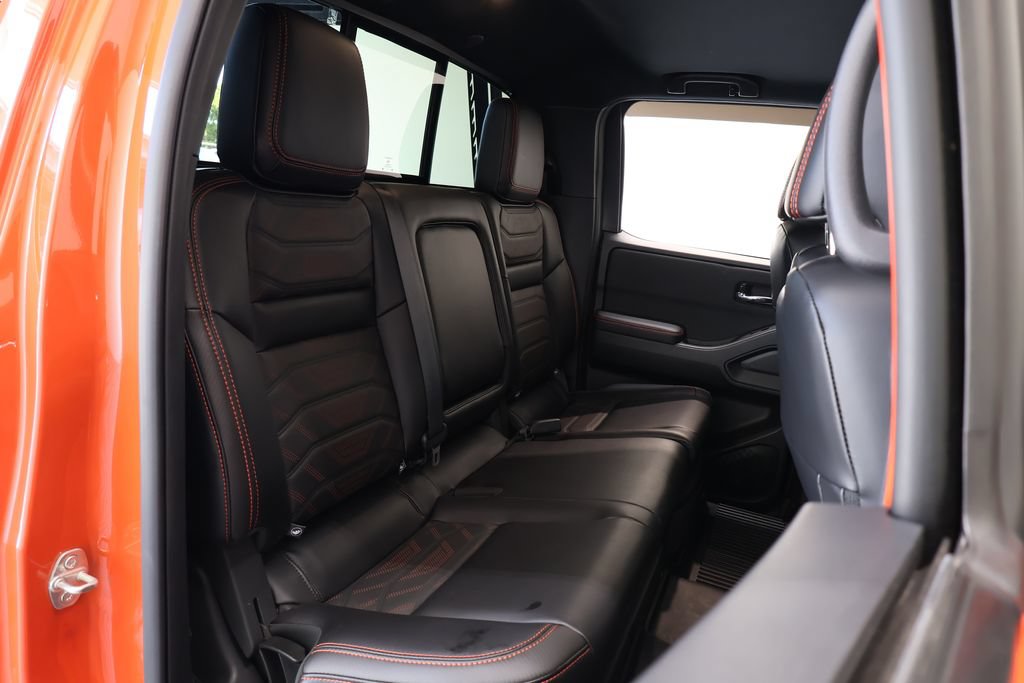Used 2025 Nissan Frontier PRO-4X w/ Pro Premium Package AWD/4WD image 27
