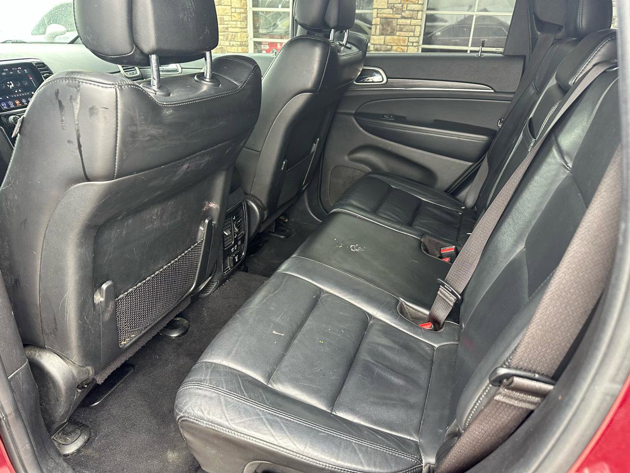 Used 2019 Jeep Grand Cherokee Limited AWD/4WD image 11