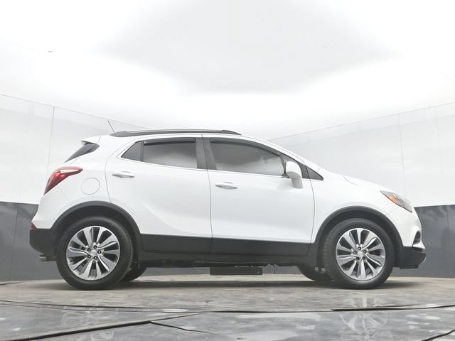 Used 2020 Buick Encore Preferred w/ Safety Package FWD image 46