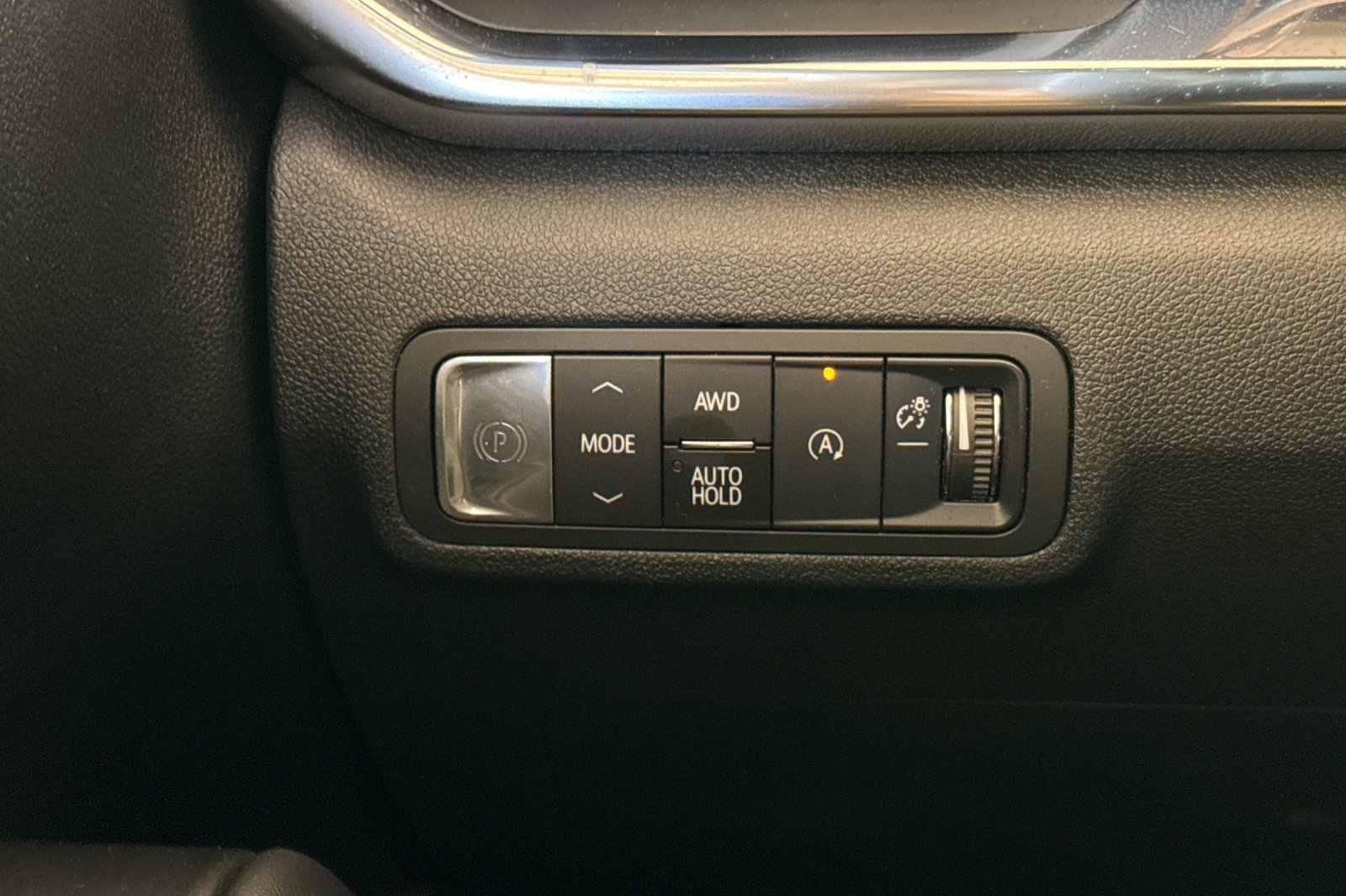 Used 2025 GMC Terrain Elevation AWD/4WD image 36