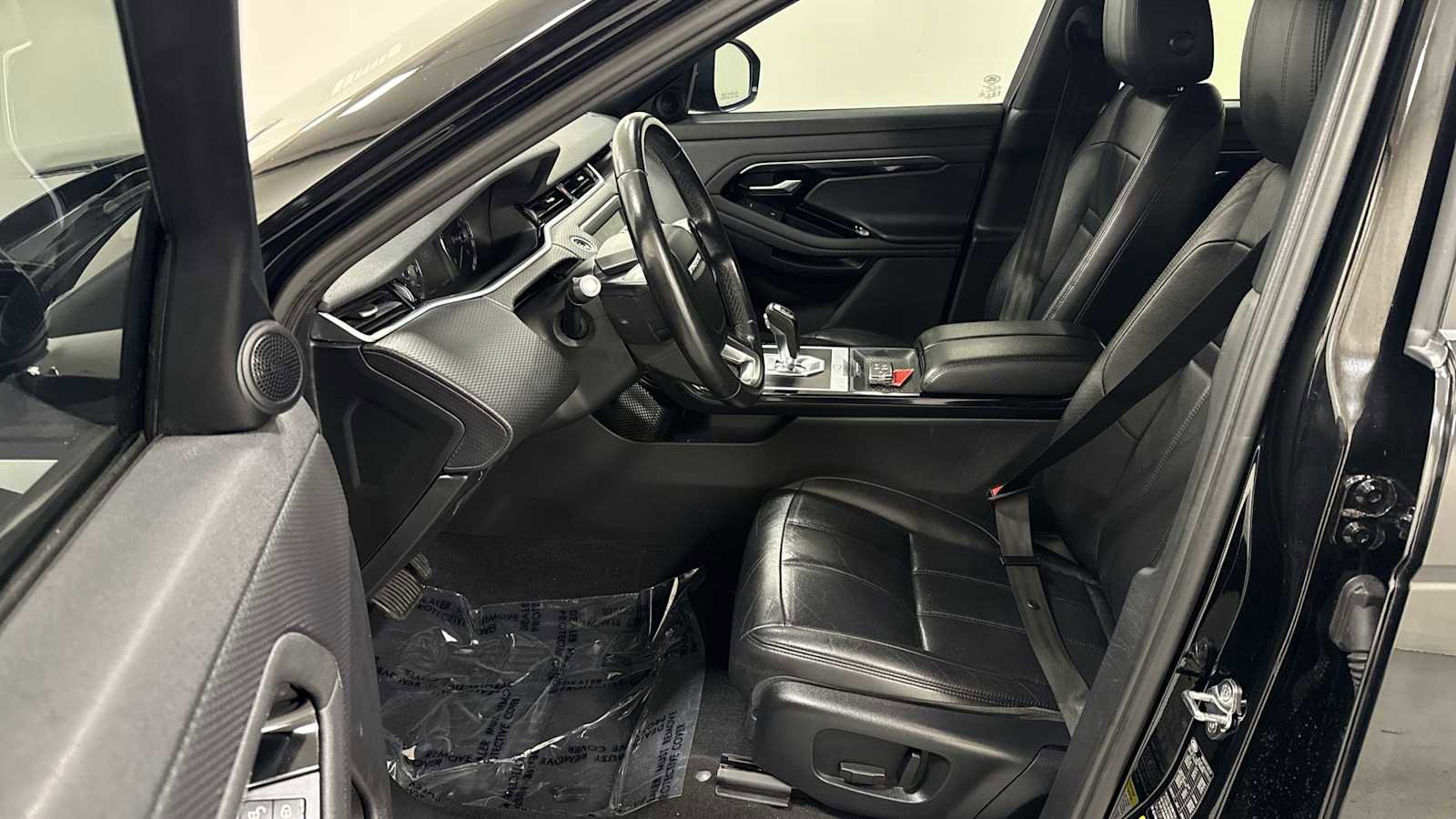 Used 2020 Land Rover Range Rover Evoque S image 13