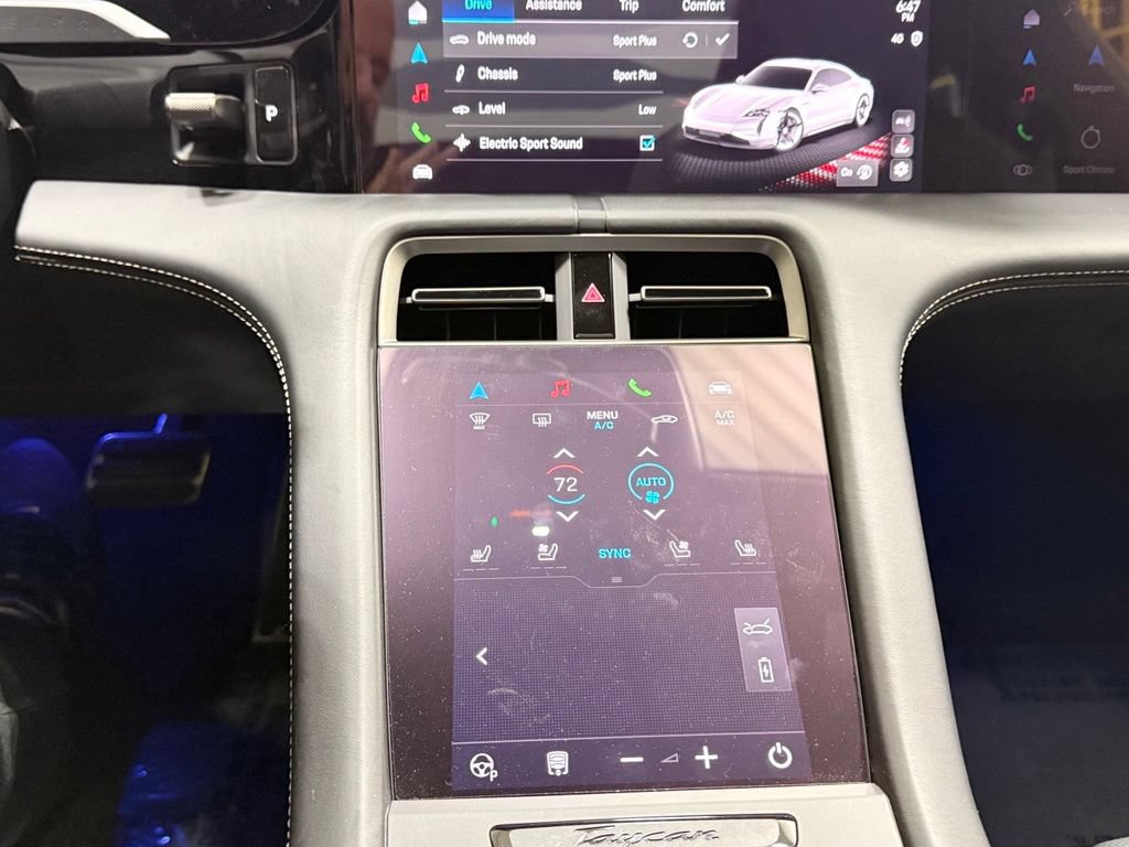 Used 2025 Porsche Taycan Turbo S w/ Premium Package AWD/4WD image 39