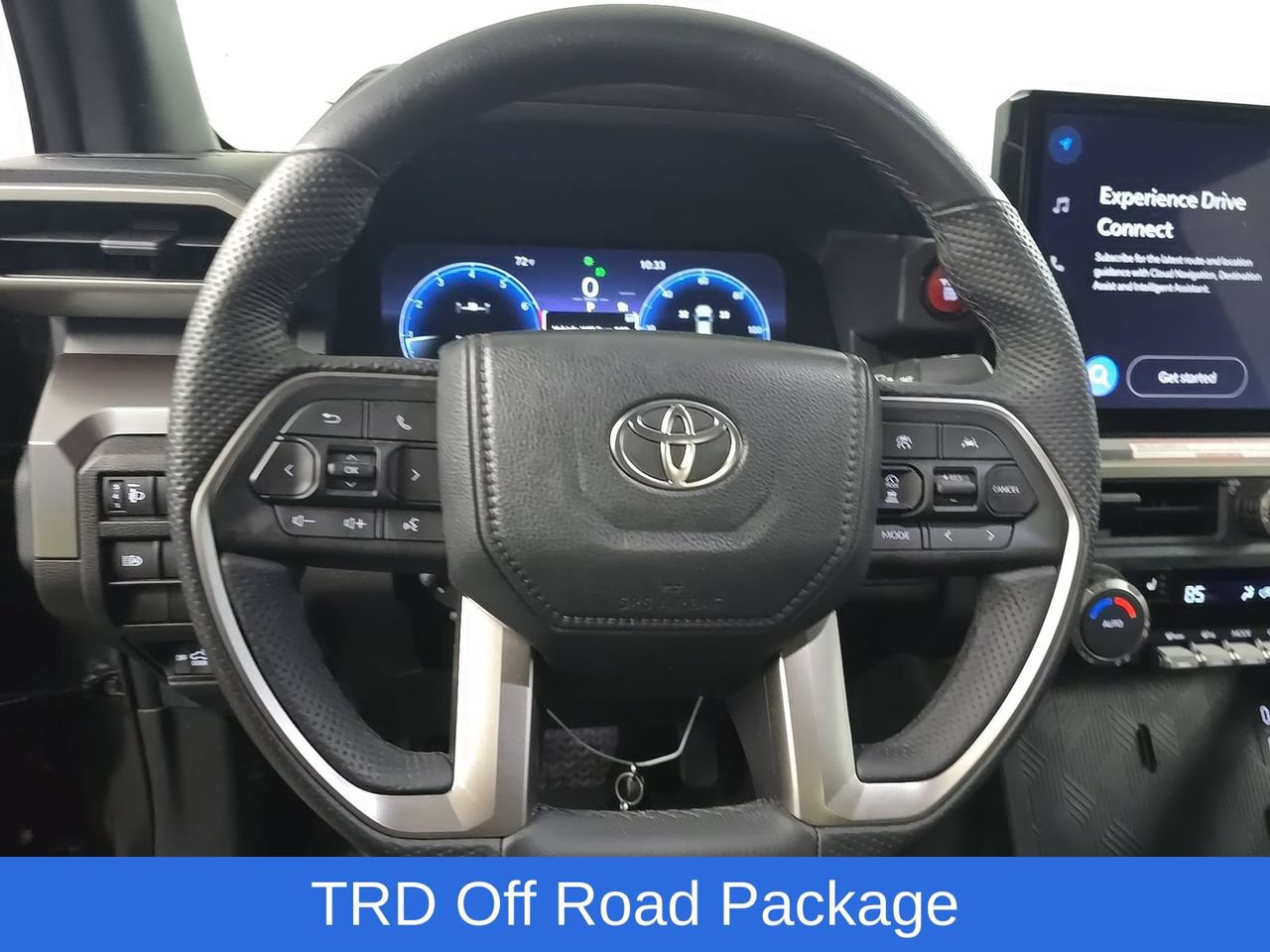 Used 2024 Toyota Tacoma TRD Off-Road AWD/4WD image 4
