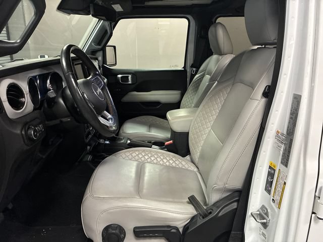 Used 2021 Jeep Wrangler Unlimited Sahara AWD/4WD image 9