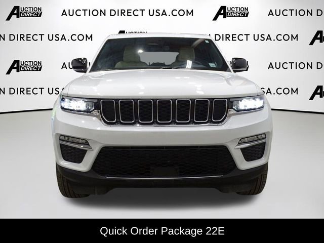 Used 2024 Jeep Grand Cherokee Limited image 3