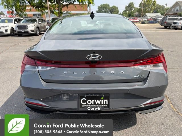 Used 2023 Hyundai Elantra Limited FWD image 6