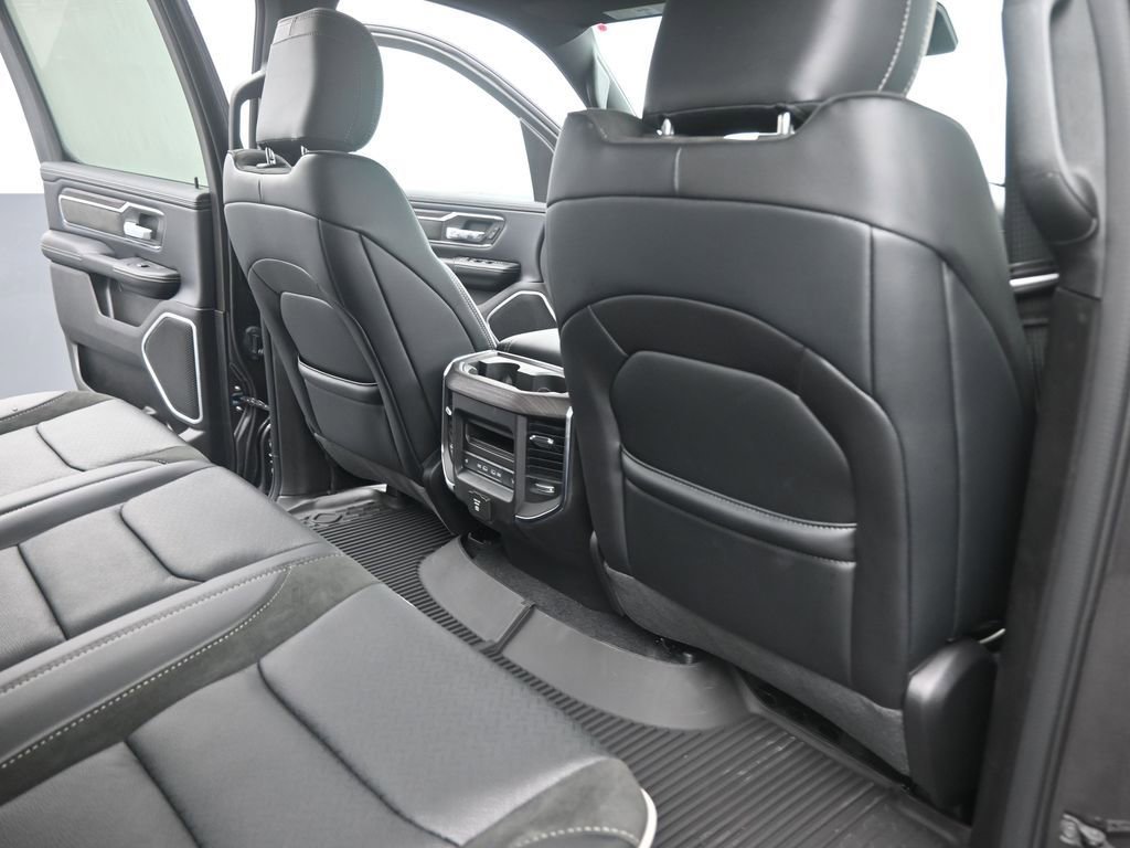 New 2026 RAM 1500 Laramie w/ Sport Appearance Package AWD/4WD image 25