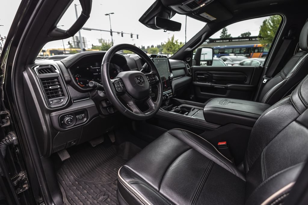 Used 2023 RAM 3500 Limited AWD/4WD image 21