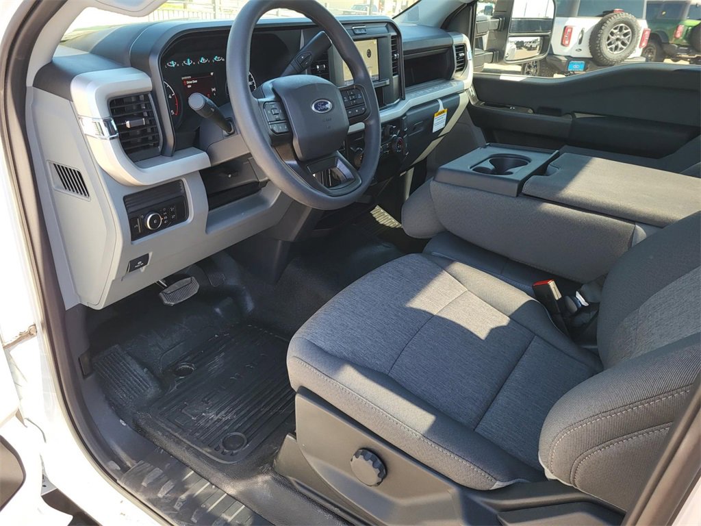 New 2026 Ford F450 XL w/ XL Driver Assist Package image 10