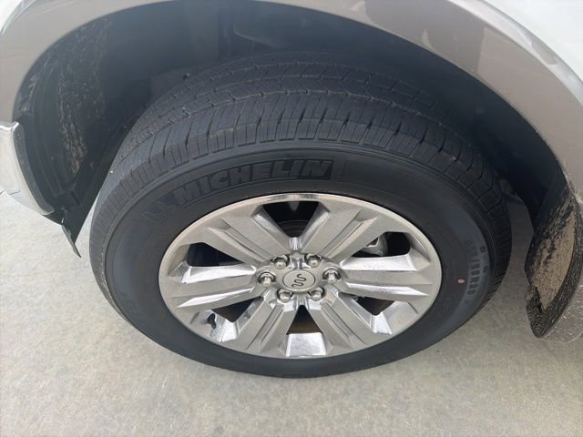 Used 2018 Ford F150 King Ranch w/ Equipment Group 601A Luxury image 5