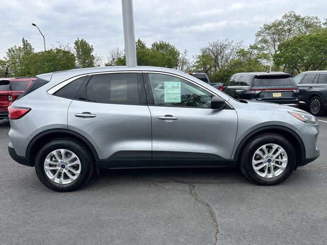 Certified 2022 Ford Escape SE w/ Convenience Package image 4