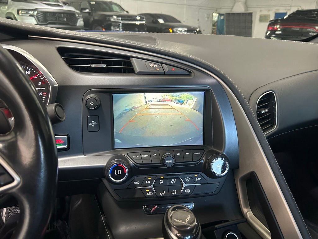 Used 2018 Chevrolet Corvette Stingray Coupe w/ Carbon Flash Badge Package RWD image 18