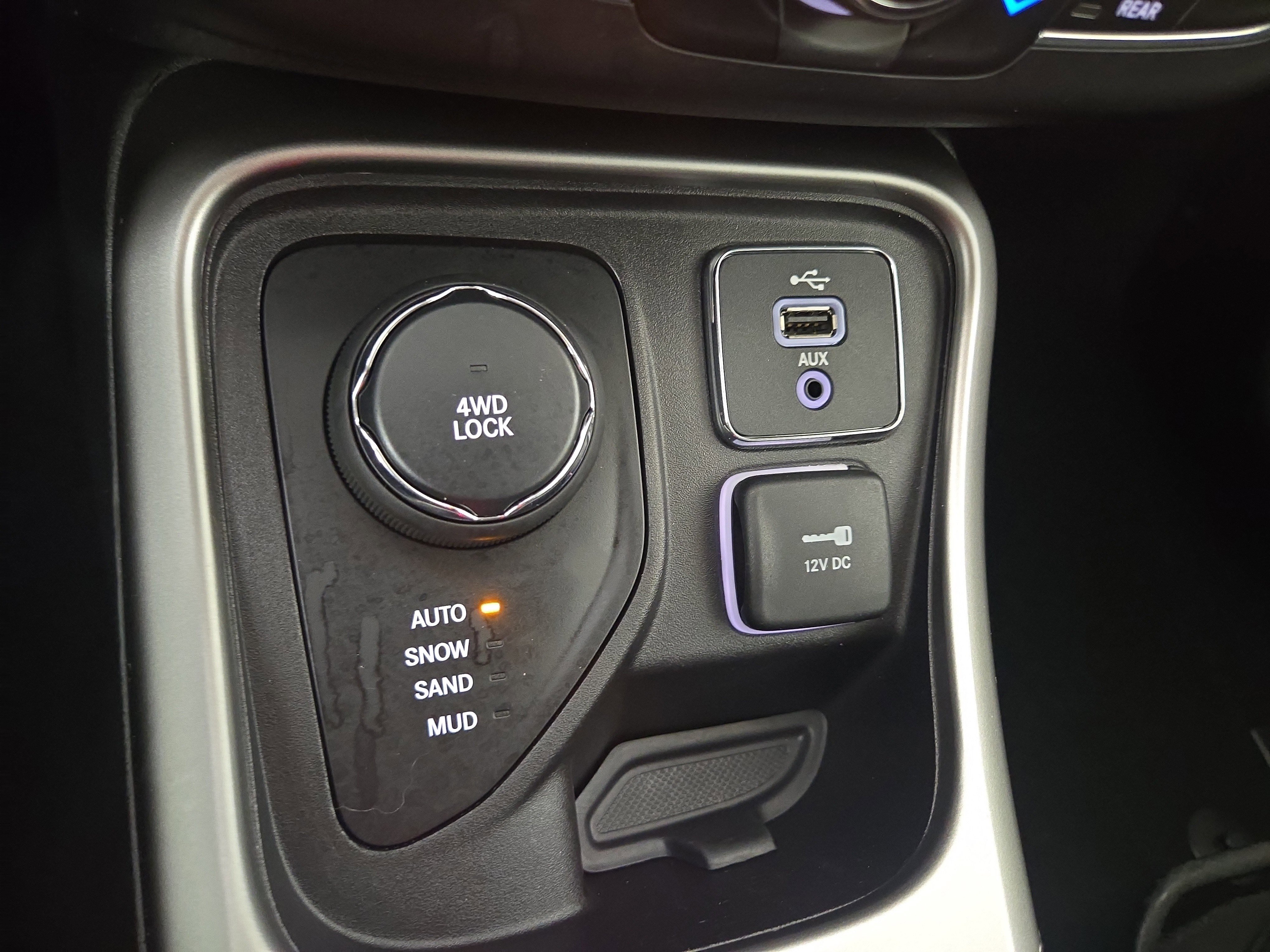 Used 2019 Jeep Compass Sport image 27