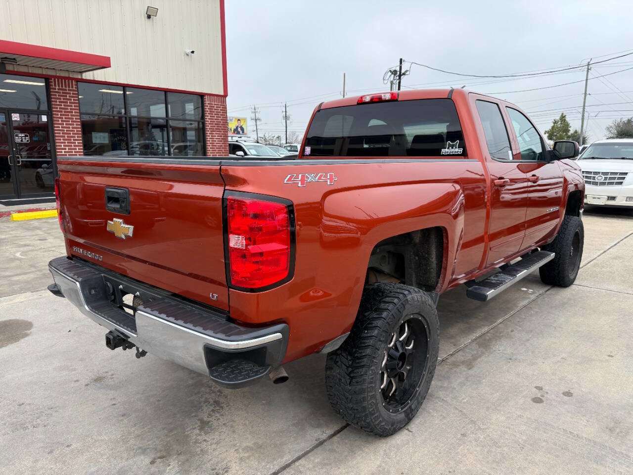Used 2015 Chevrolet Silverado 1500 LT AWD/4WD image 4