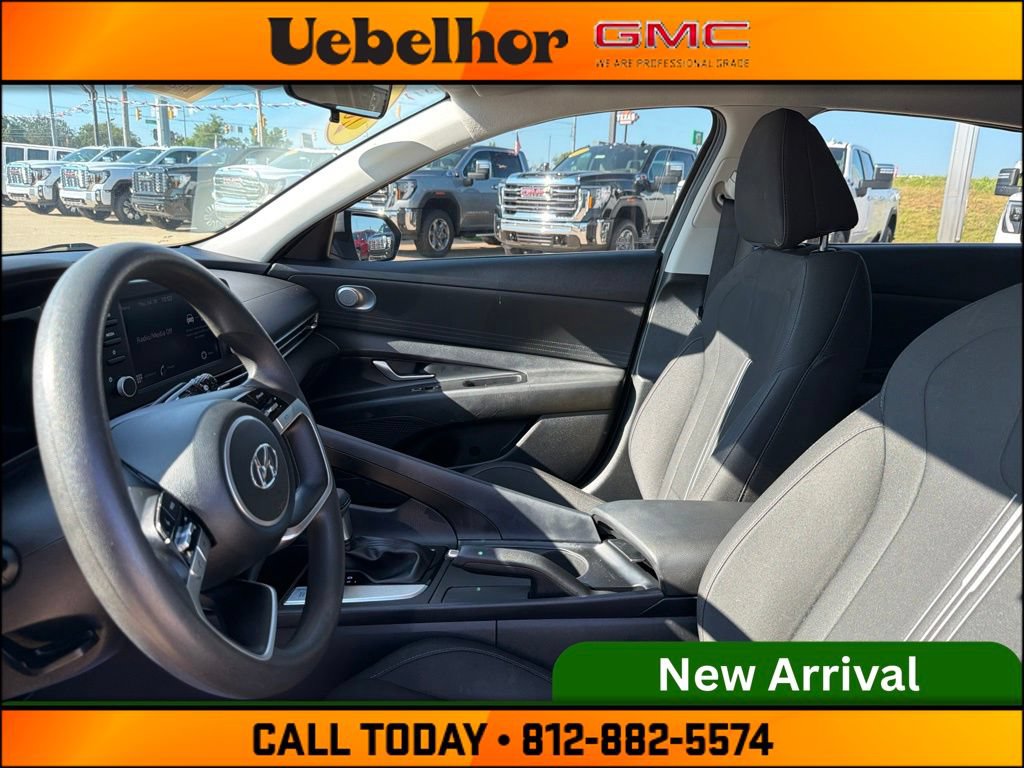 Used 2022 Hyundai Elantra SEL w/ Cargo Package FWD image 20