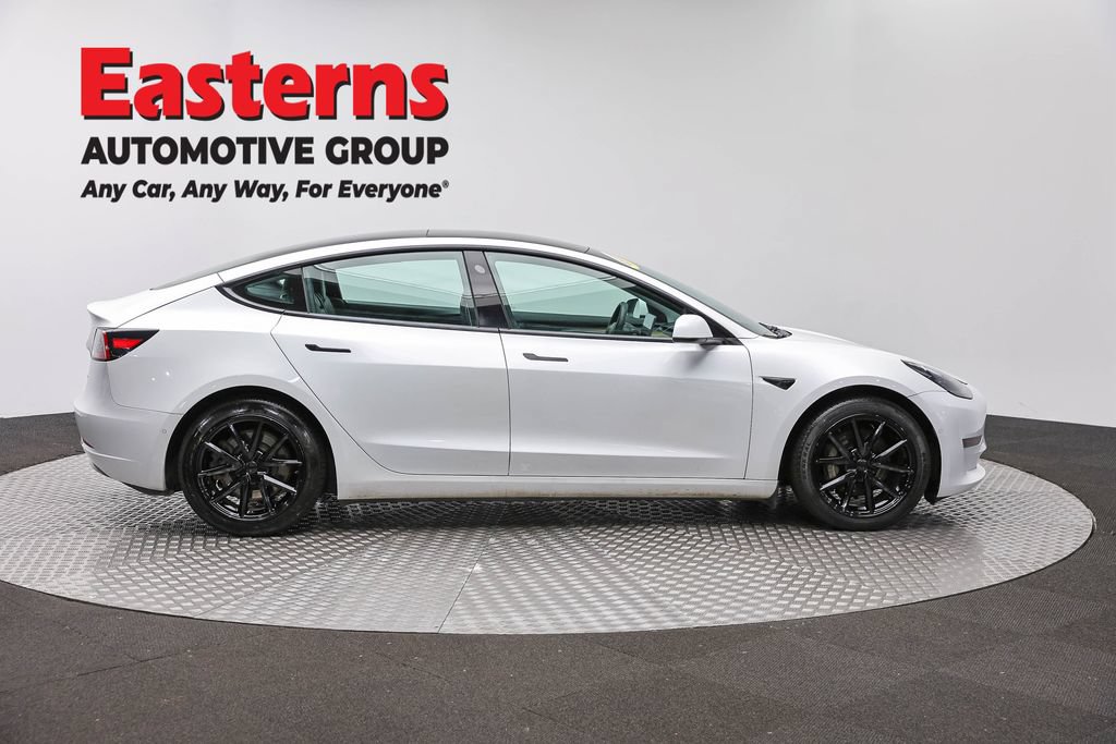 Used 2022 Tesla Model 3 Long Range AWD/4WD image 4