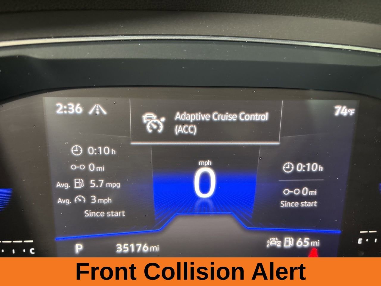 Used 2022 Volkswagen Tiguan SE w/ Panoramic Sunroof Package image 14