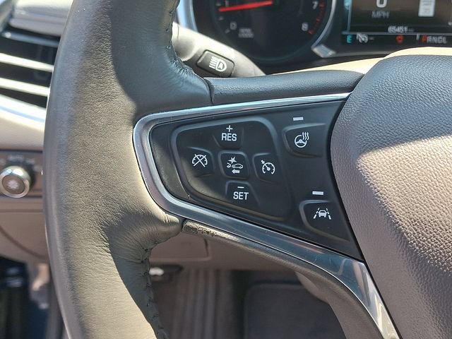 Used 2017 Chevrolet Malibu Premier w/ Premier Sun and Wheel Package FWD image 23