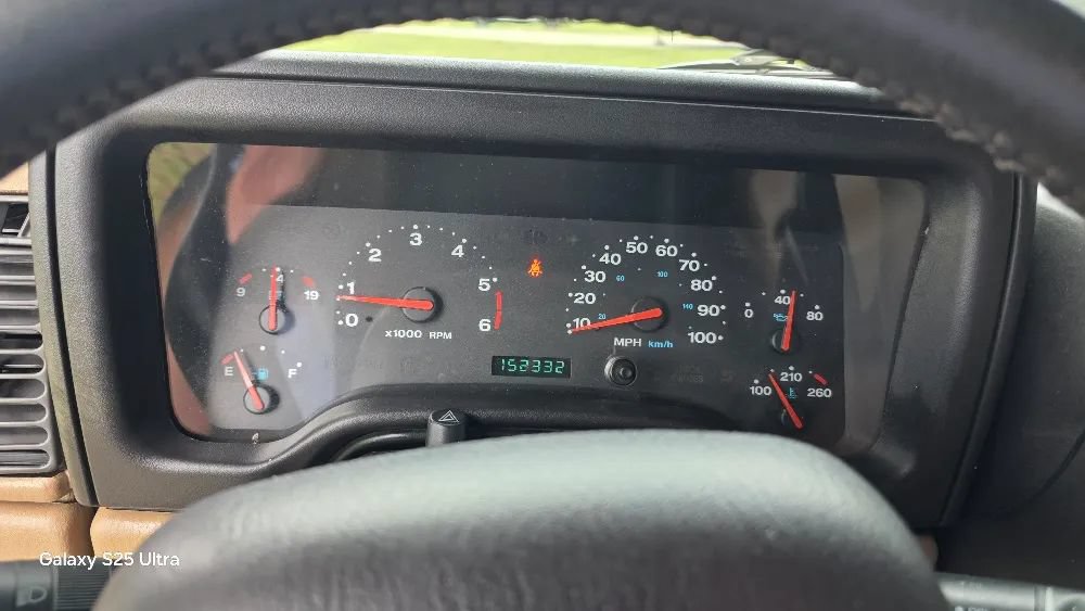 Used 2002 Jeep Wrangler Sport AWD/4WD image 12