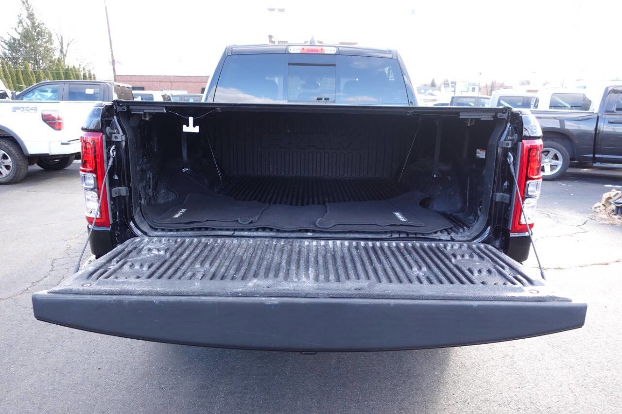 Used 2024 RAM 1500 Tradesman w/ Sport Appearance Package image 26