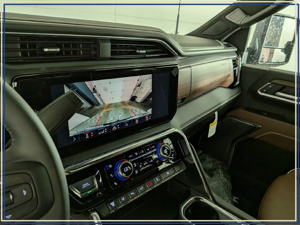New 2026 GMC Sierra 3500 Denali Ultimate AWD/4WD image 22