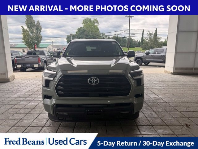 Used 2024 Toyota Sequoia SR5 AWD/4WD image 9