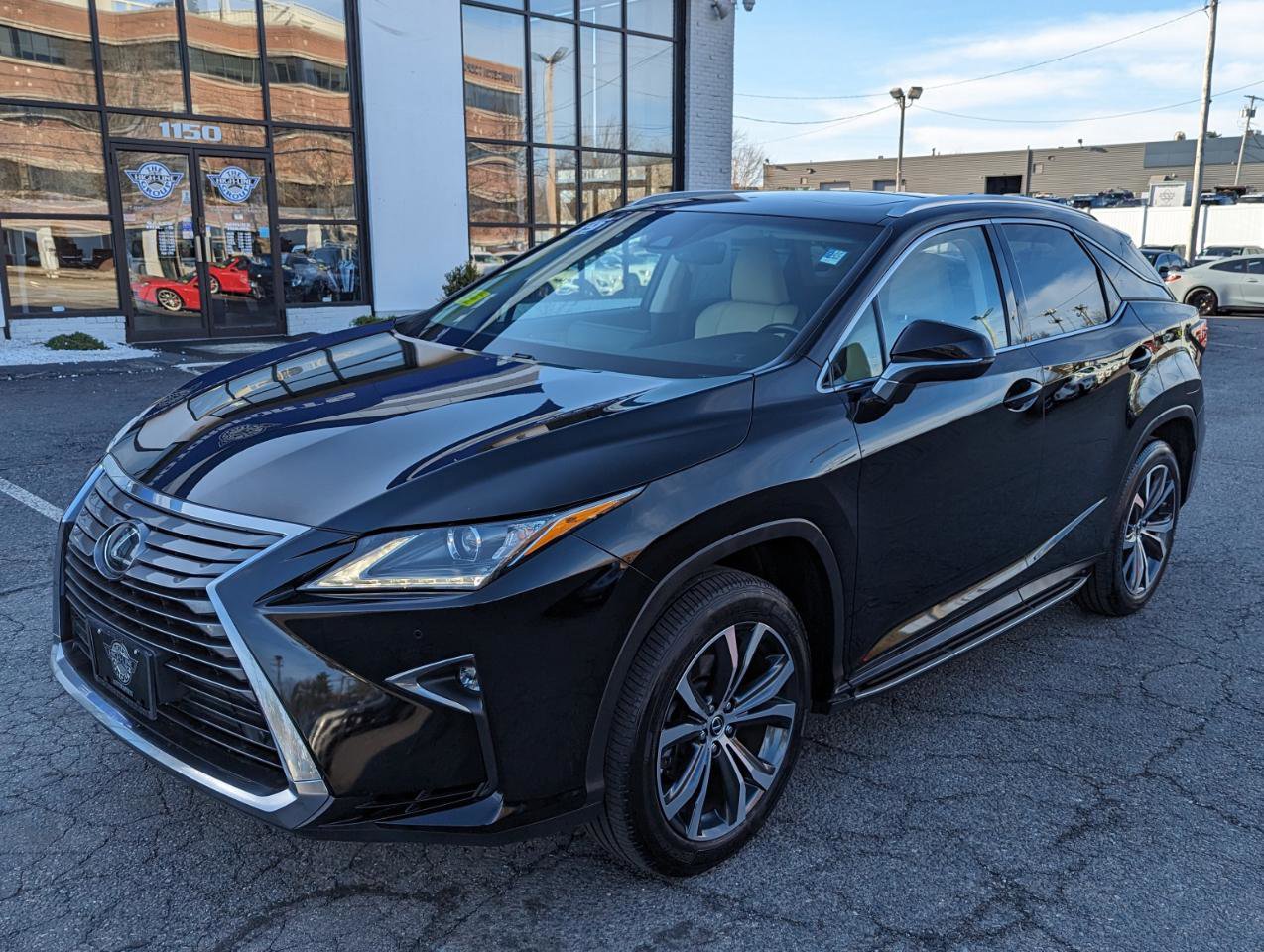 Used 2019 Lexus RX 350 AWD image 2