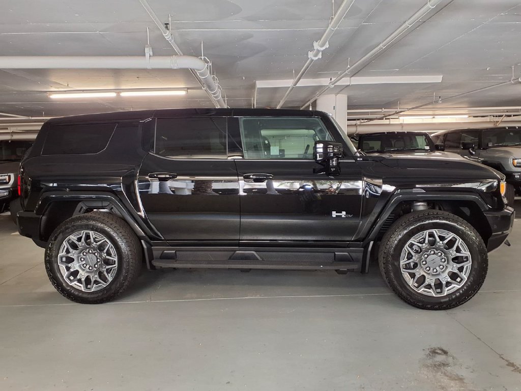 New 2026 GMC Hummer EV SUV AWD/4WD image 4