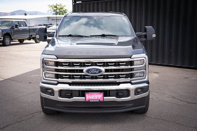 Used 2024 Ford F250 Lariat image 2