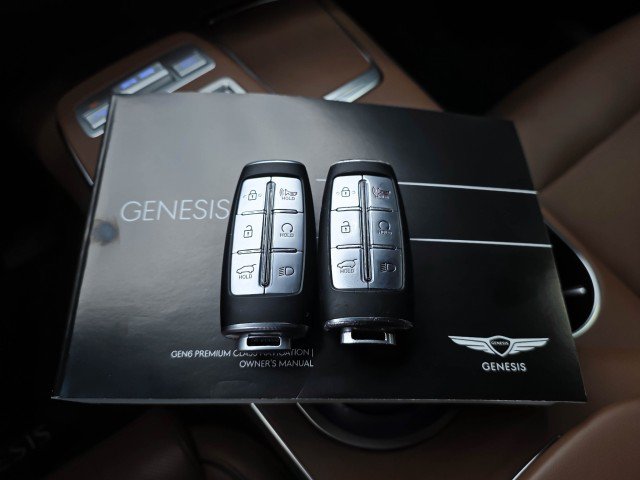 Used 2025 Genesis GV70 2.5T w/ Advanced Package AWD/4WD image 45