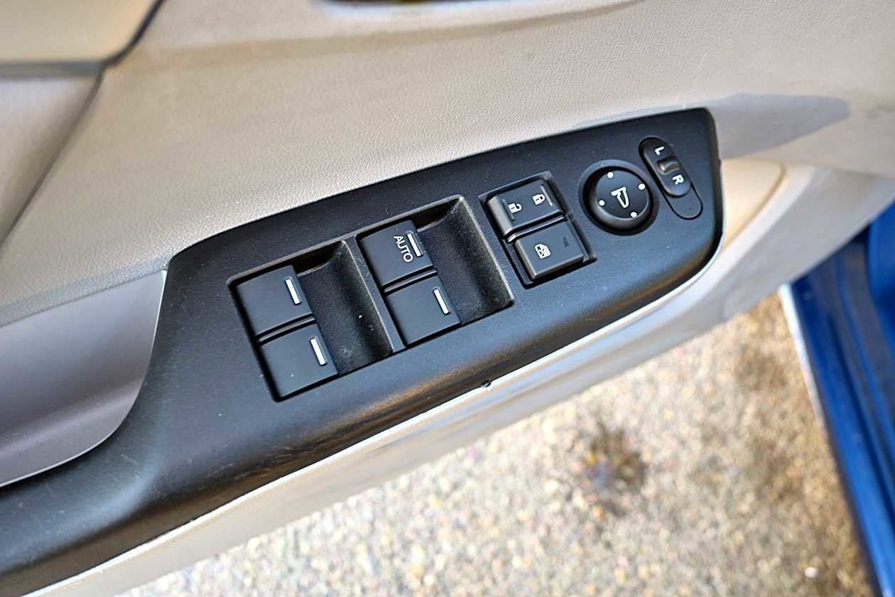 Used 2013 Honda Civic EX-L image 14