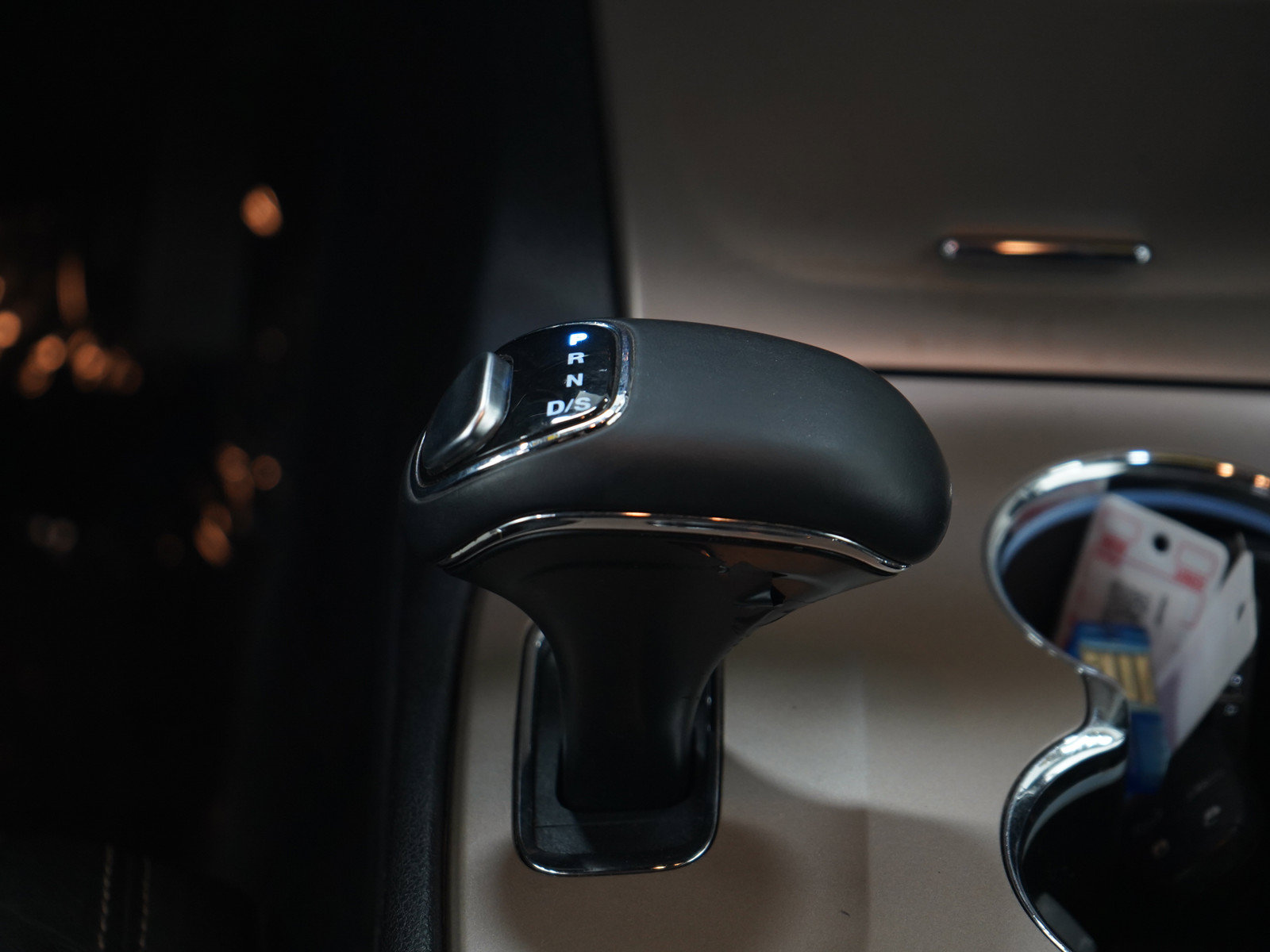 Used 2014 Jeep Grand Cherokee Limited AWD/4WD image 21