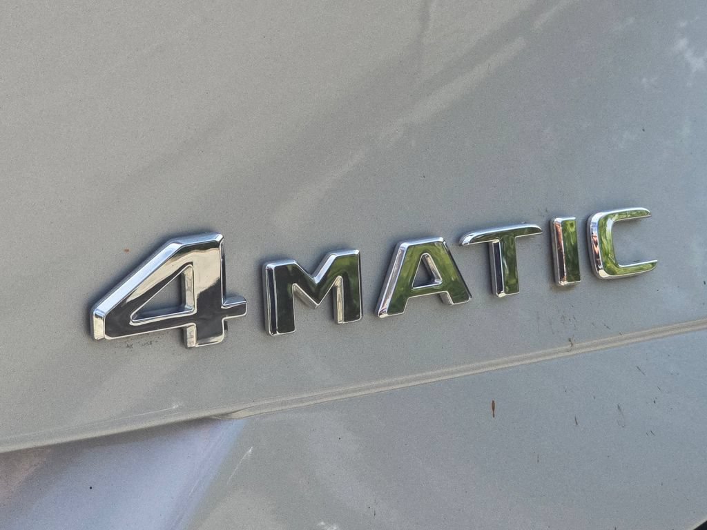 Used 2019 Mercedes-Benz CLA 250 4MATIC image 4