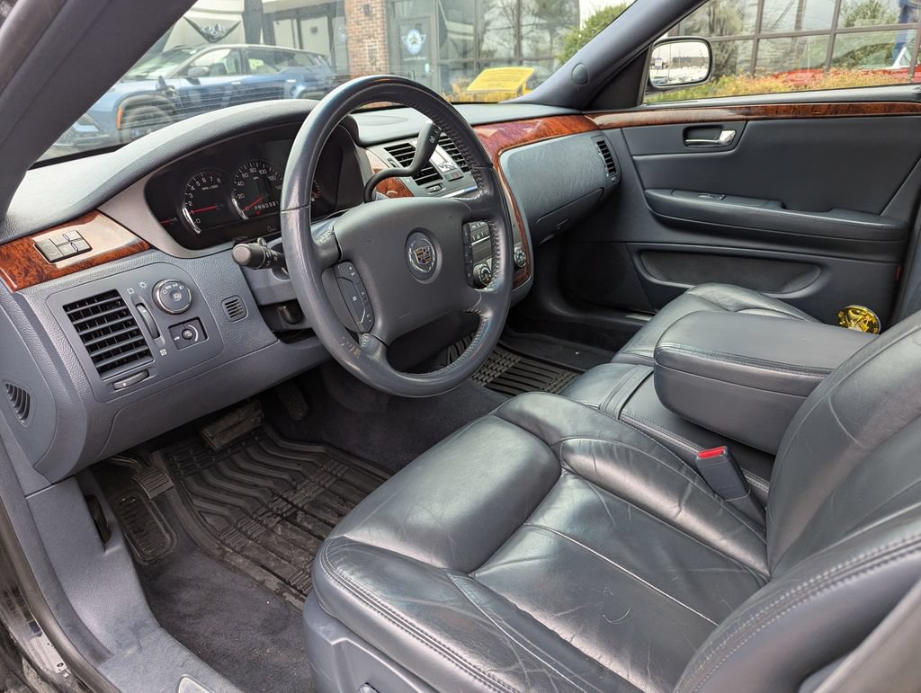 Used 2007 Cadillac DTS FWD image 13