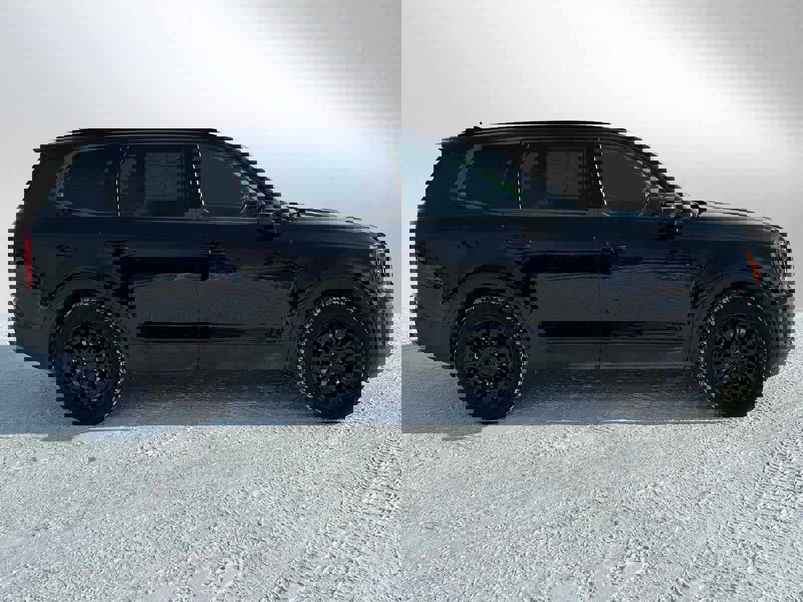 Used 2021 Kia Telluride EX w/ EX Premium Package image 2