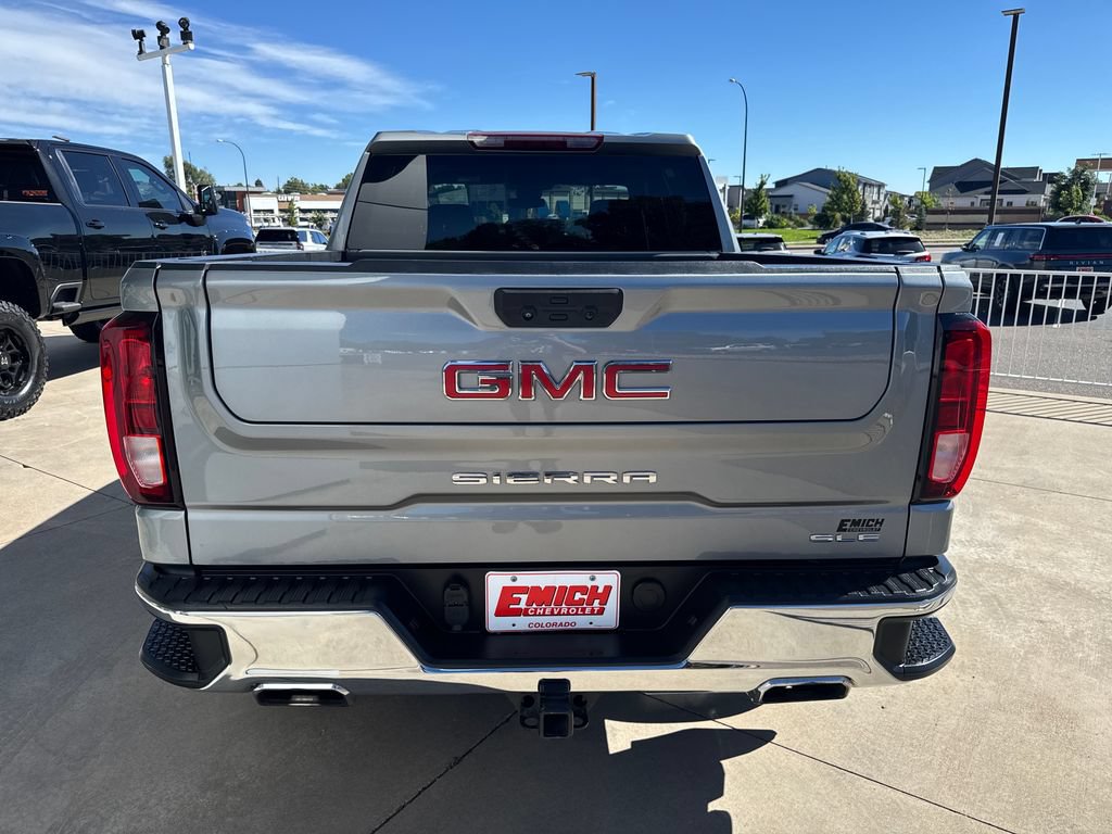 Used 2023 GMC Sierra 1500 SLE AWD/4WD image 4