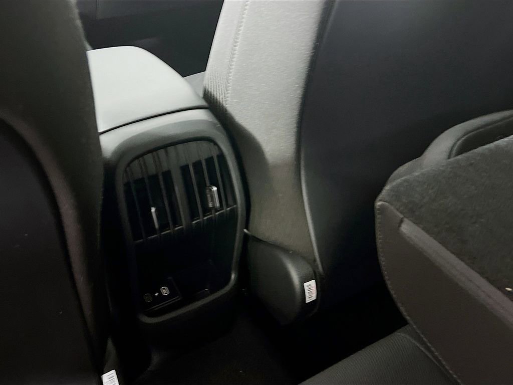 Certified 2025 Hyundai Kona SEL image 22