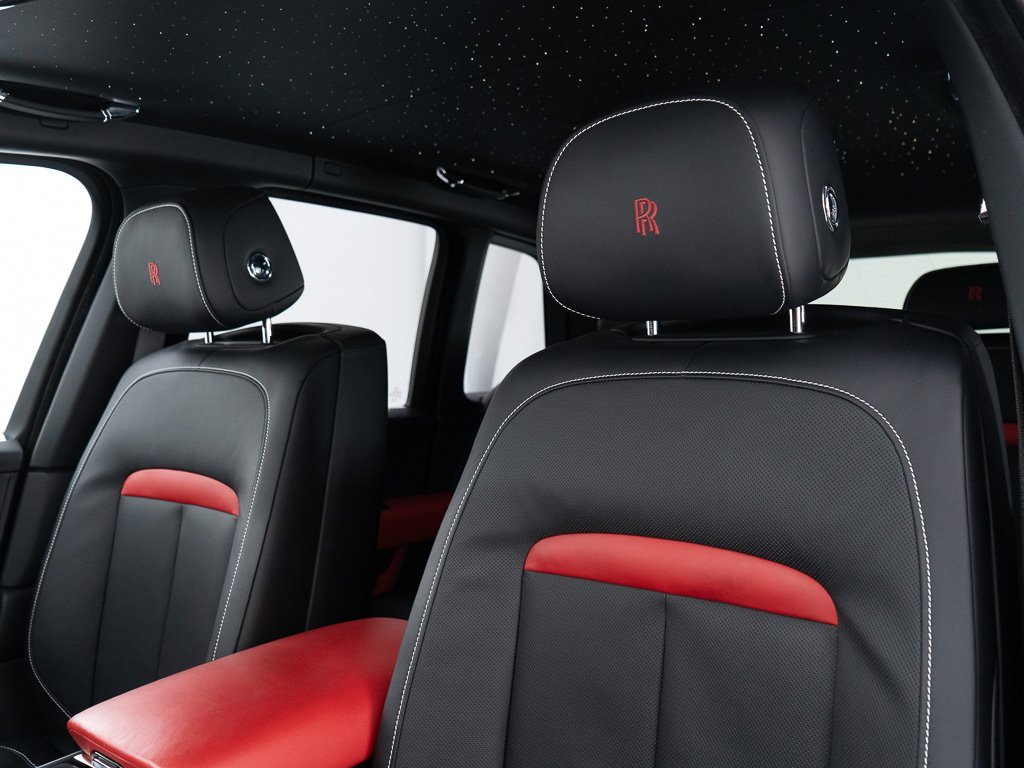 Certified 2023 Rolls-Royce Cullinan Black Badge w/ Driver's Package image 17